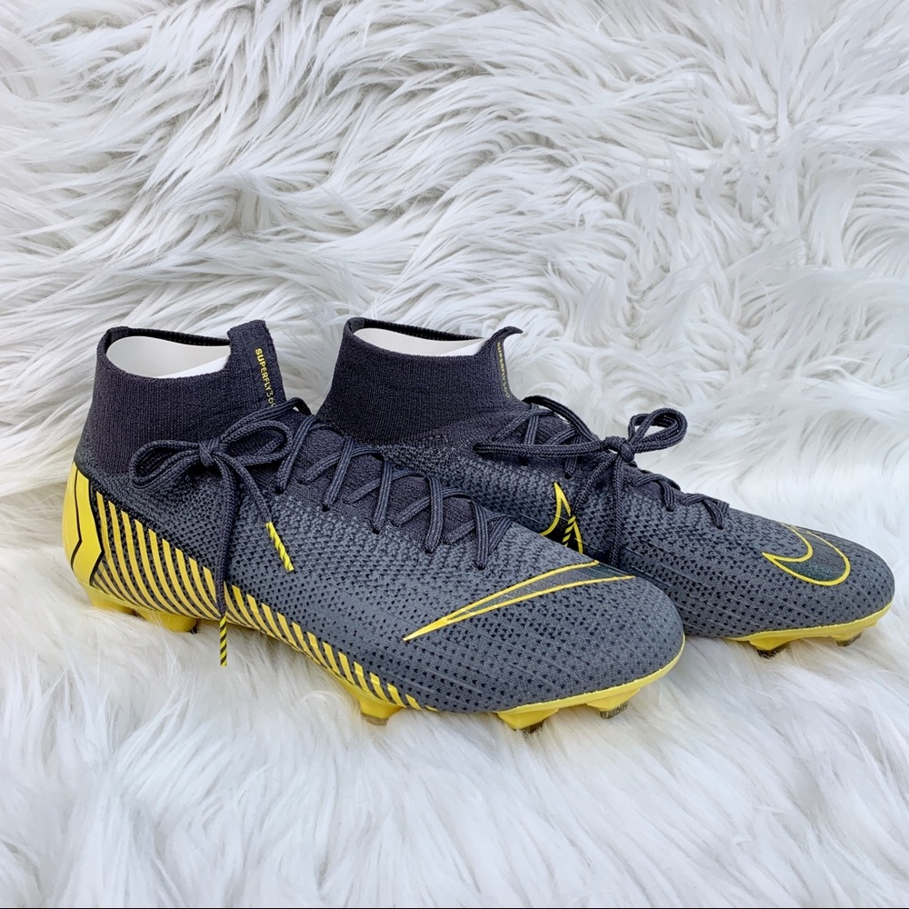 Nike Mercurial Superfly 6 Elite FG Soccer Cleats - Picture 2 of 8